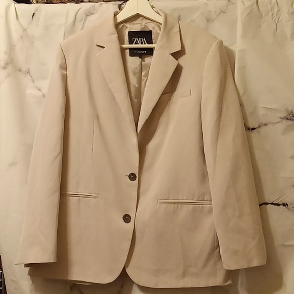 Zara Jackets & Blazers - Zara Cream Blazer